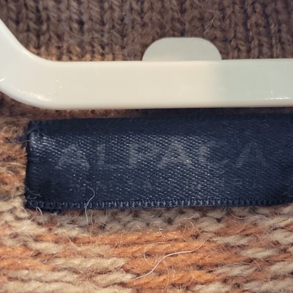 Alpaca Wool Sweater Adult Small Handmade in Peru Multicolor Full Zip Llama EUC - Picture 6 of 7